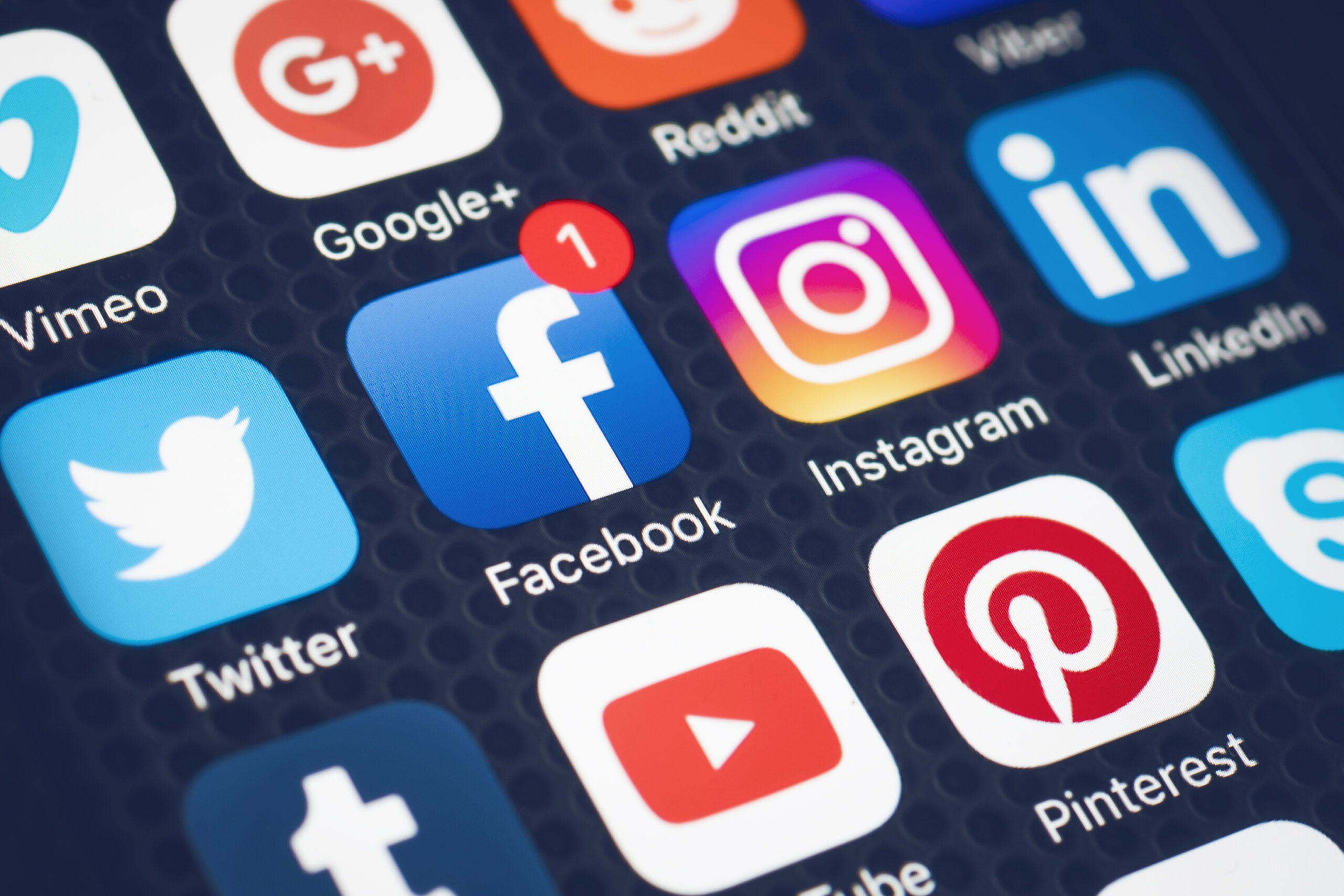 social media marketing for auto body shops